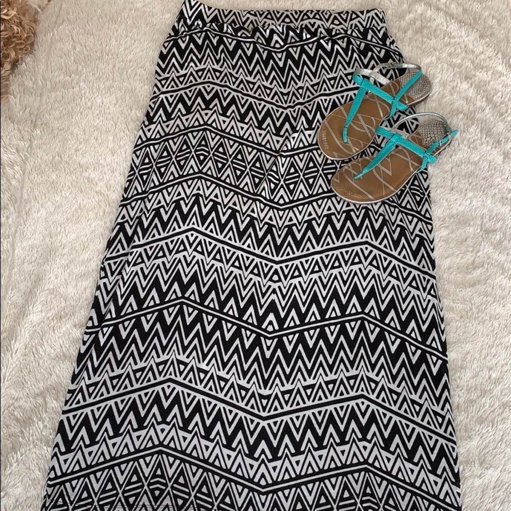 Black and White Maxi Skirt